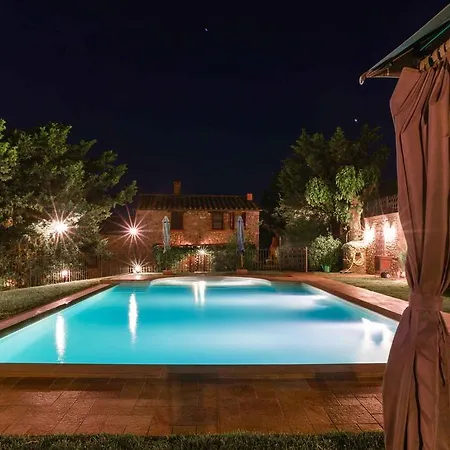 Dom wakacyjny Holiday Casa