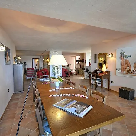 Dom wakacyjny Holiday Casa